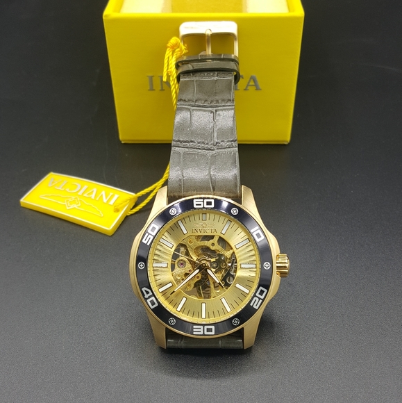 FIRM PRICE-ON SALE-INVICTA MECHANICAL MEN'S WATCH - Picture 8 of 9
